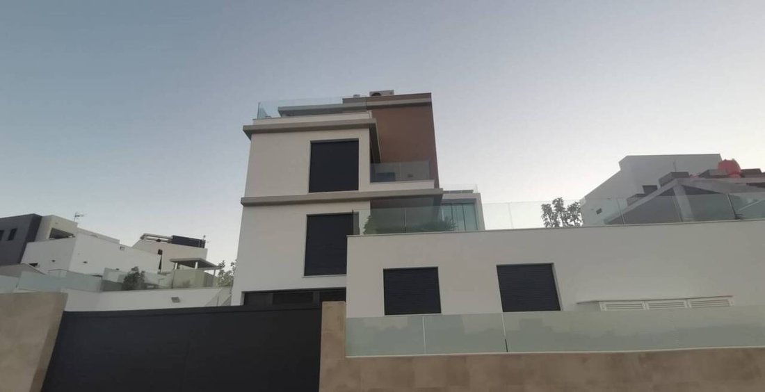 Villa in Alicante, Valencian Community, Spain 4 - 17256157