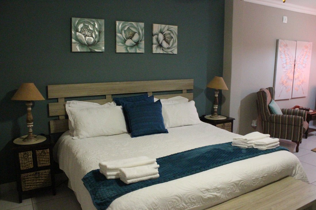 House in Mbombela Central, Mbombela, South Africa 1 - 17248787