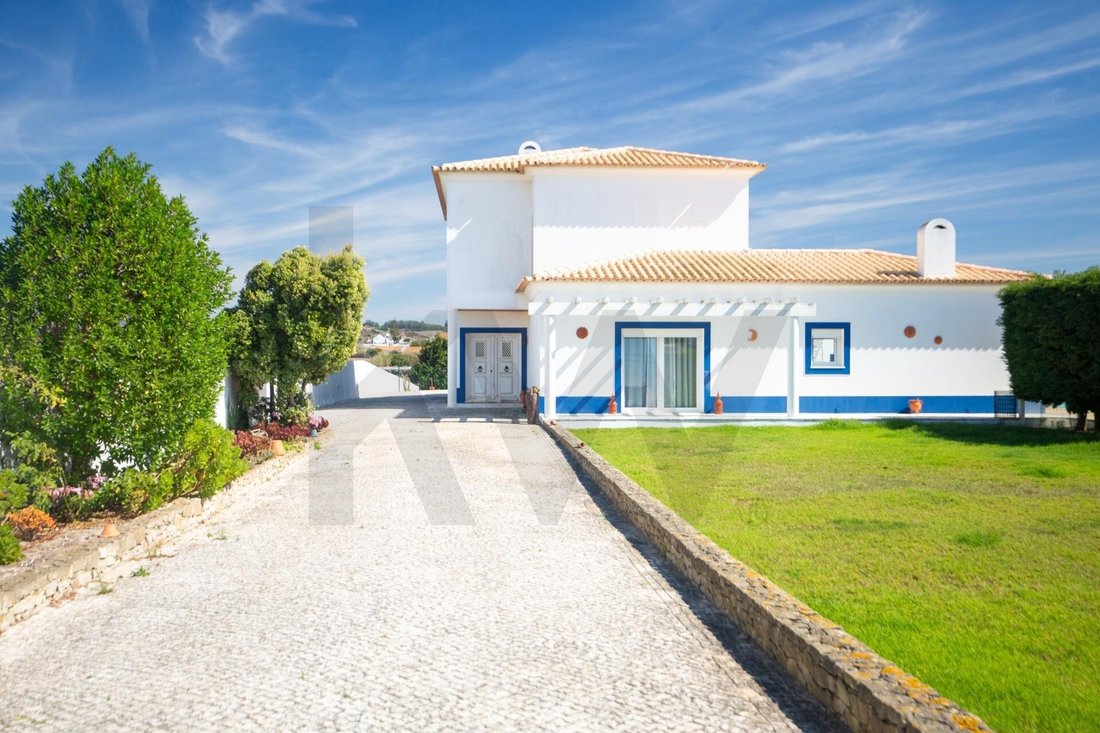 House in Encarnacao, Lisbon, Portugal 1 - 17251301