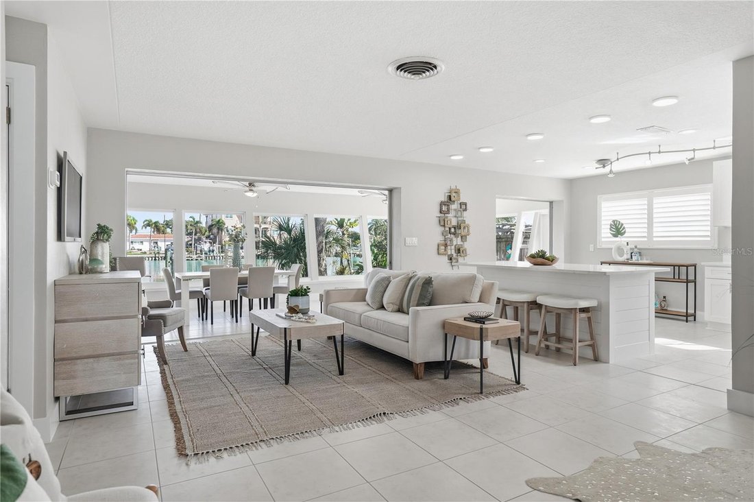 House in Madeira Beach, Florida, United States 4 - 17256812