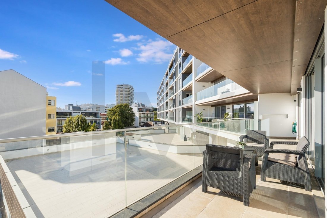 Apartment in Alges, Linda-a-Velha e Cruz Quebrada-Dafundo, Lisbon, Portugal 4 - 17249502