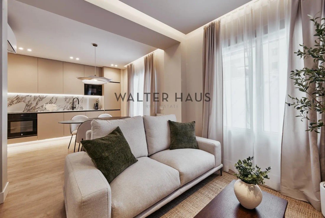 Apartment in Centro, Madrid, Spain 1 - 17248016