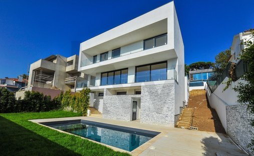 House in Alcabideche, Lisbon, Portugal 1