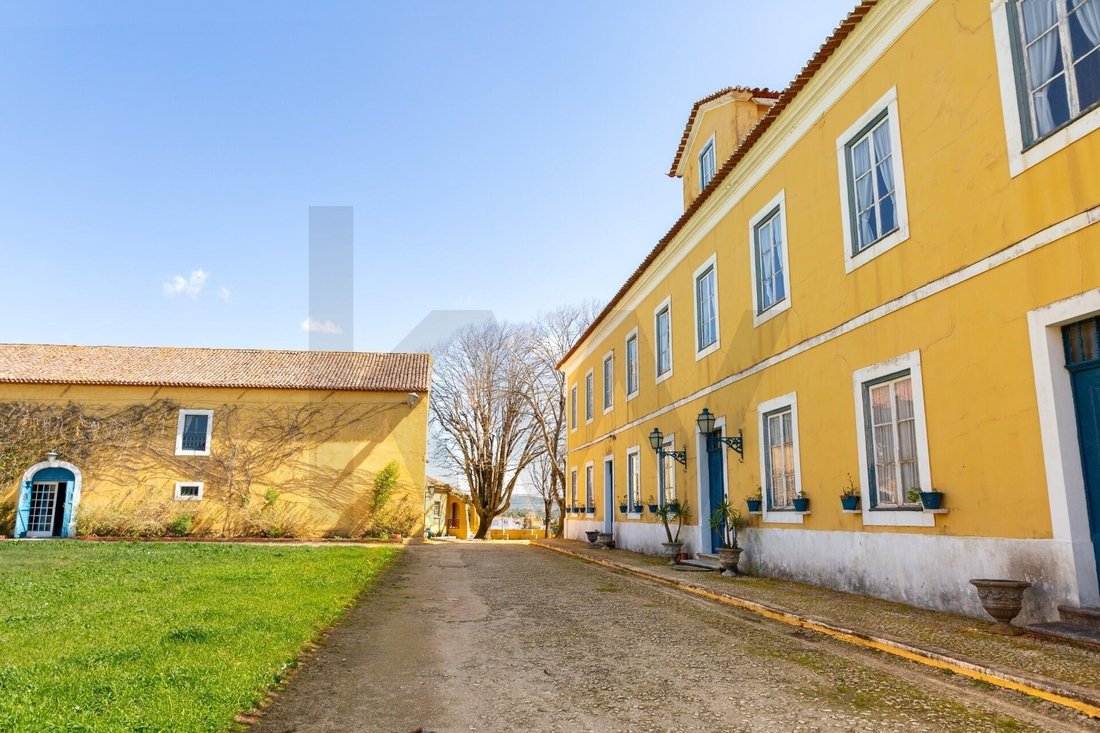House in Valado dos Frades, Leiria District, Portugal 1 - 17252466