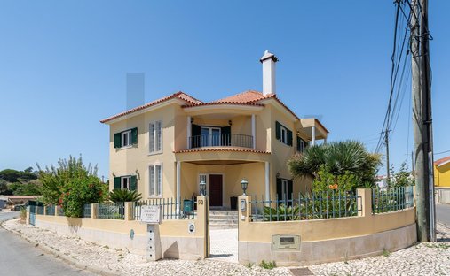 Casa en Laranjeiro e Feijo, Setúbal Municipality, Portugal 1