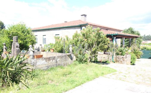 Farm Ranch in Santa Comba, Distrikt Viana do Castelo, Portugal 1