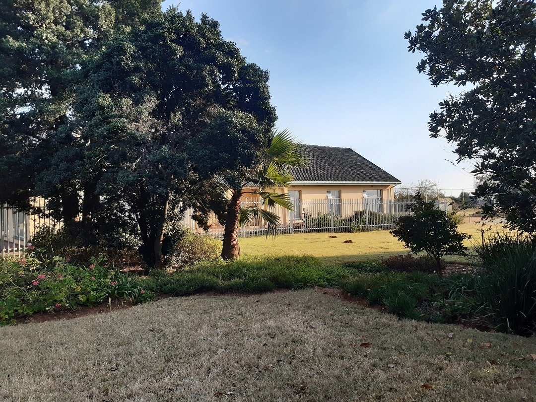 Farm Ranch in Centurion, Gauteng, South Africa 2 - 17248809