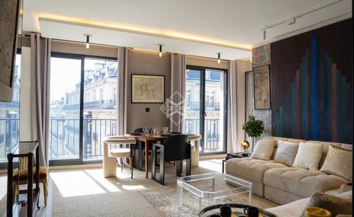 Apartment in Triangle d'Or, Paris 8e Arrondissement, Paris 1