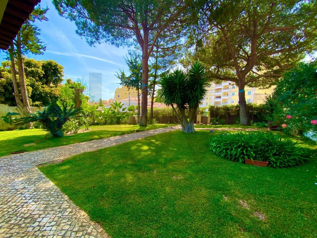 House in Carcavelos e Parede, Lisbon, Portugal 4 - 17253410