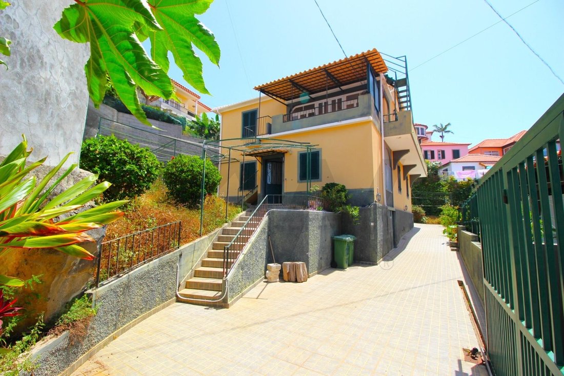 House in Santa Maria Maior, Madeira, Portugal 2 - 17252725