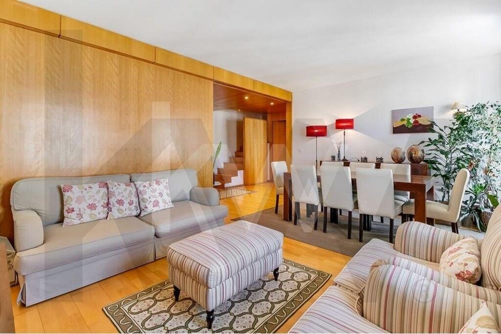 Apartment in Misericordia, Lisbon, Portugal 4 - 17252439