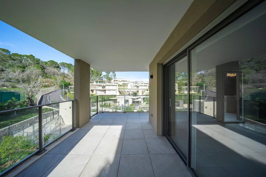 Apartment in Mougins, Provence-Alpes-Côte d'Azur, France 3 - 17248143