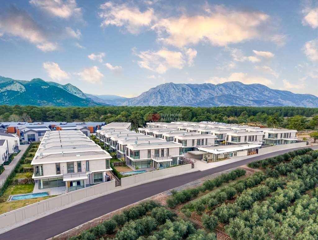 Villa in Düzlerçamı, Antalya, Turkey 2 - 17247520
