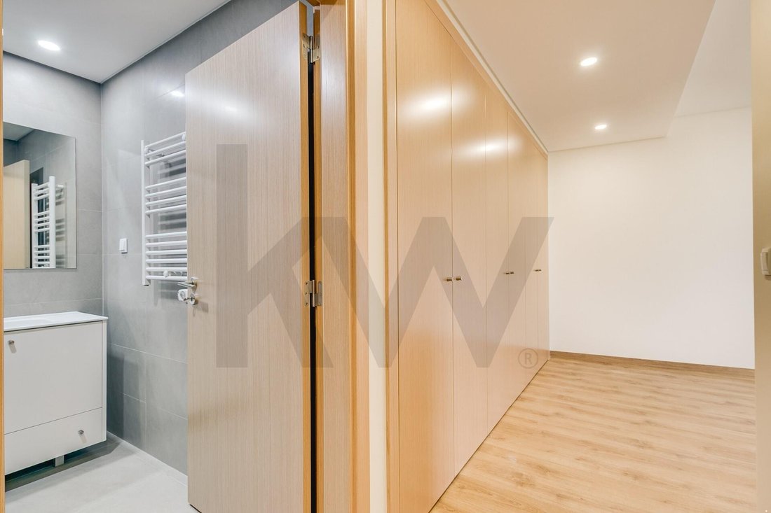 Apartment in Sao Domingos de Benfica, Lisbon, Portugal 5 - 17251441