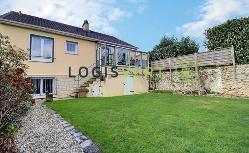 House in Toussus-le-Noble, Ile-de-France, France 1
