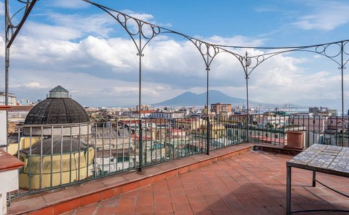 Appartamento a Napoli, Campania, Italia 1