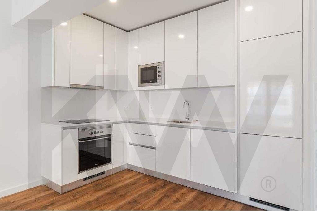 Apartment in Avenidas Novas, Lisbon, Portugal 5 - 17253312
