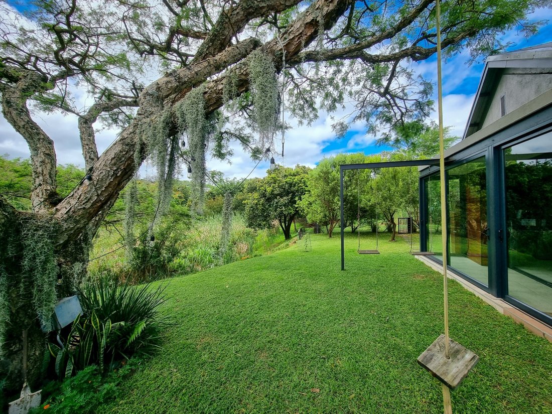 House in Mbombela, Mpumalanga, South Africa 5 - 17251387