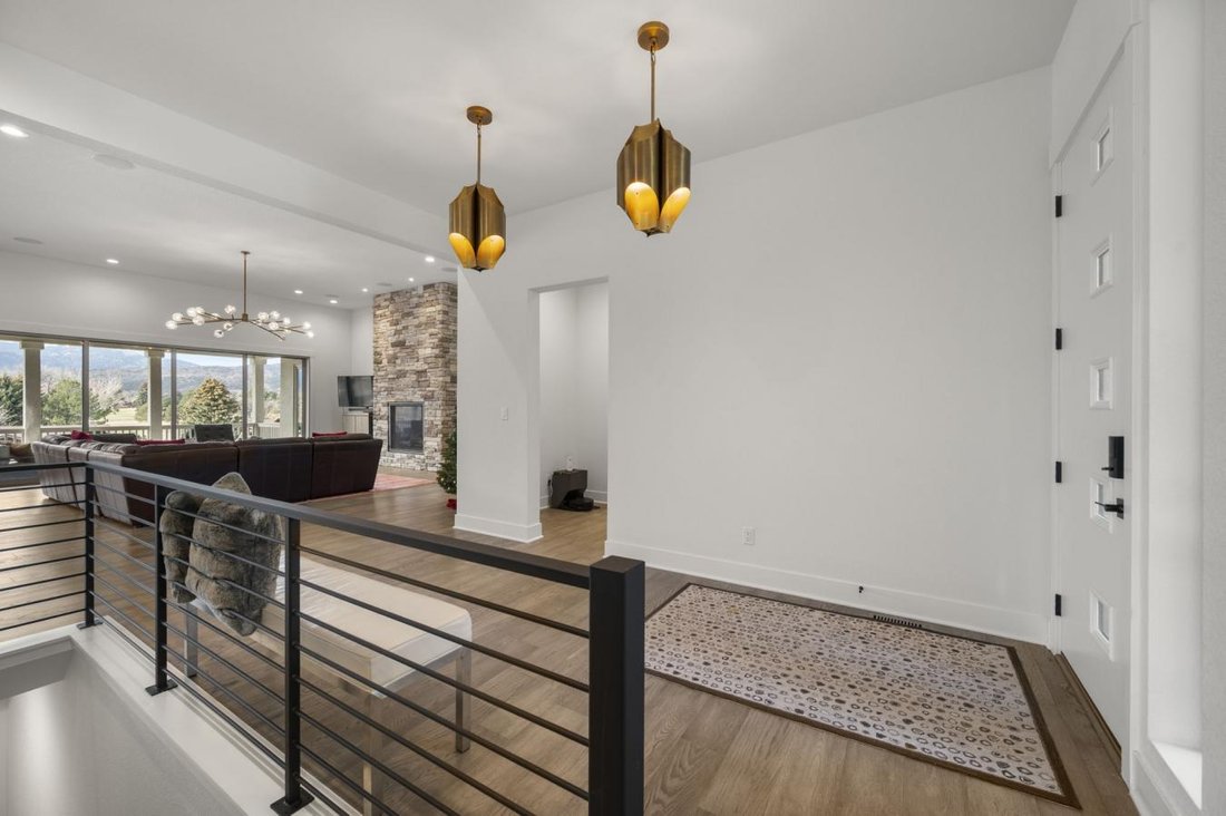 House in Colorado Springs, Colorado, United States 2 - 17257667