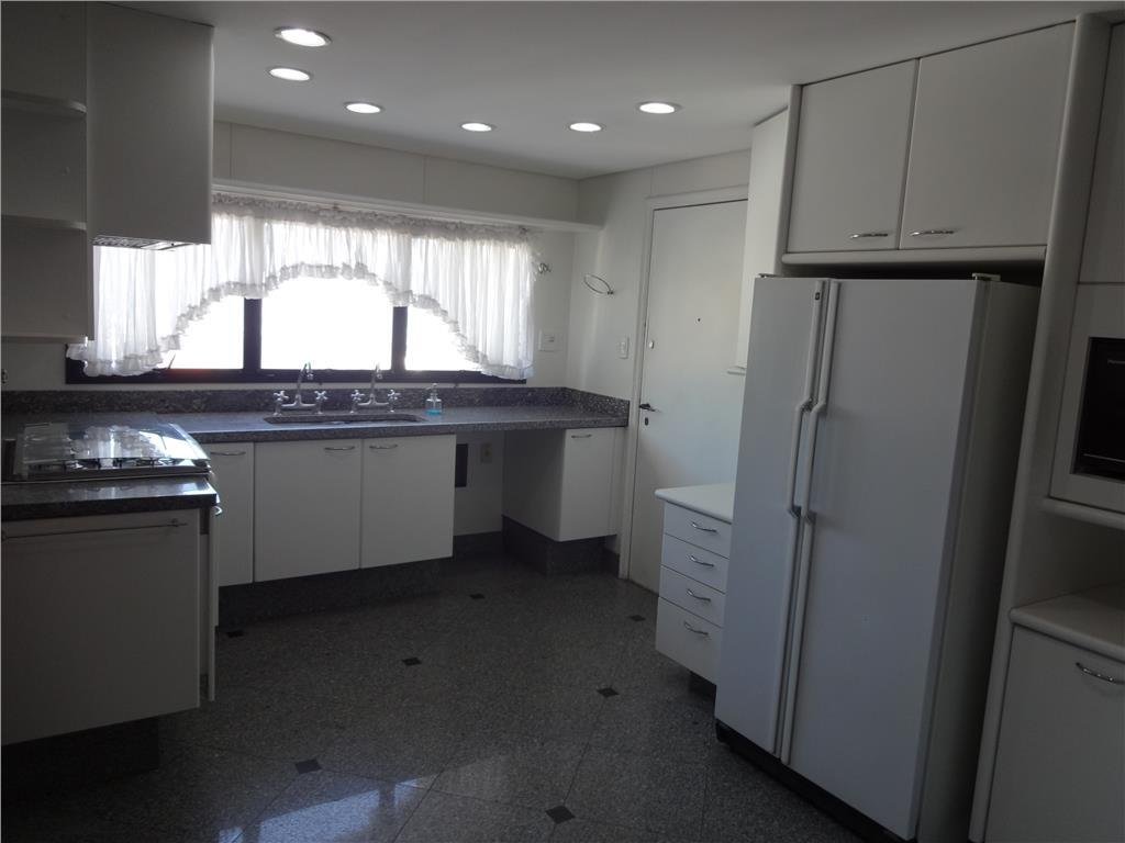 Condo in São Paulo, State of São Paulo, Brazil 5 - 17252593
