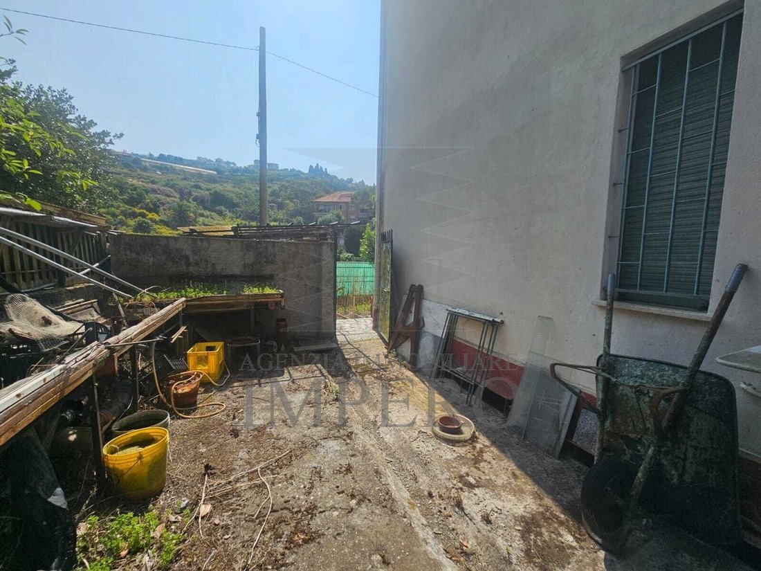 House in Bordighera, Liguria, Italy 3 - 17255791