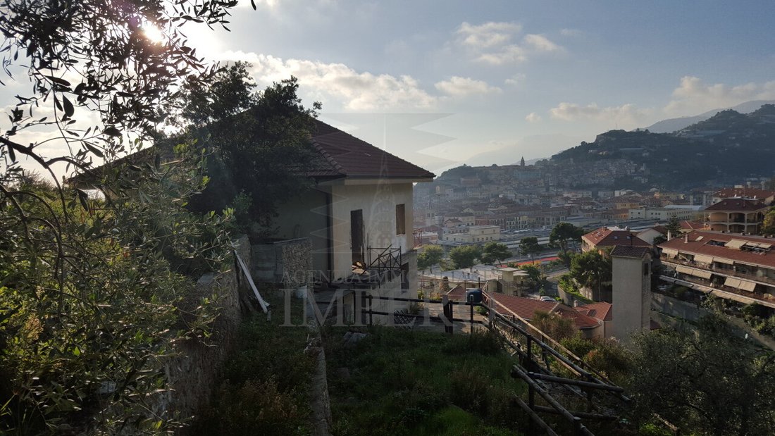 Villa in San Secondo, Ventimiglia, Liguria 2 - 17255756