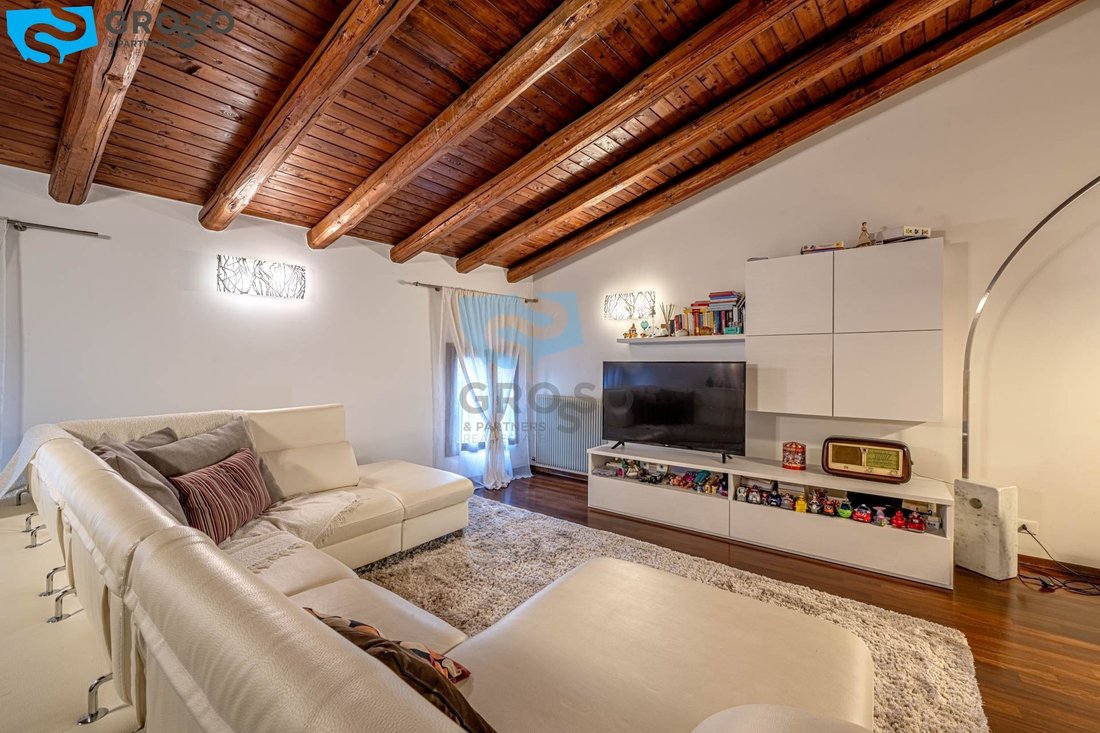 Estate in Cathedral - Piazza dei Signori, Treviso, Italy 5 - 17247223