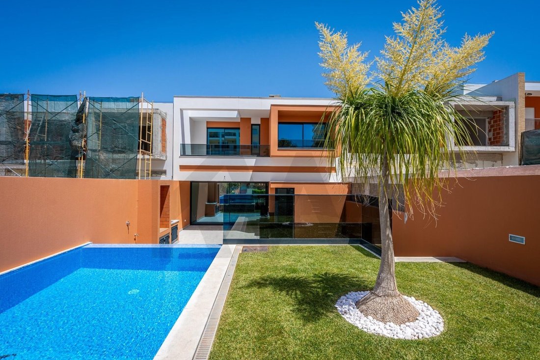 Townhouse in Portimao, Algarve, Portugal 3 - 17251815