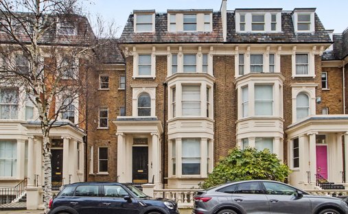 Apartment in Little Venice, Westminster, England 1