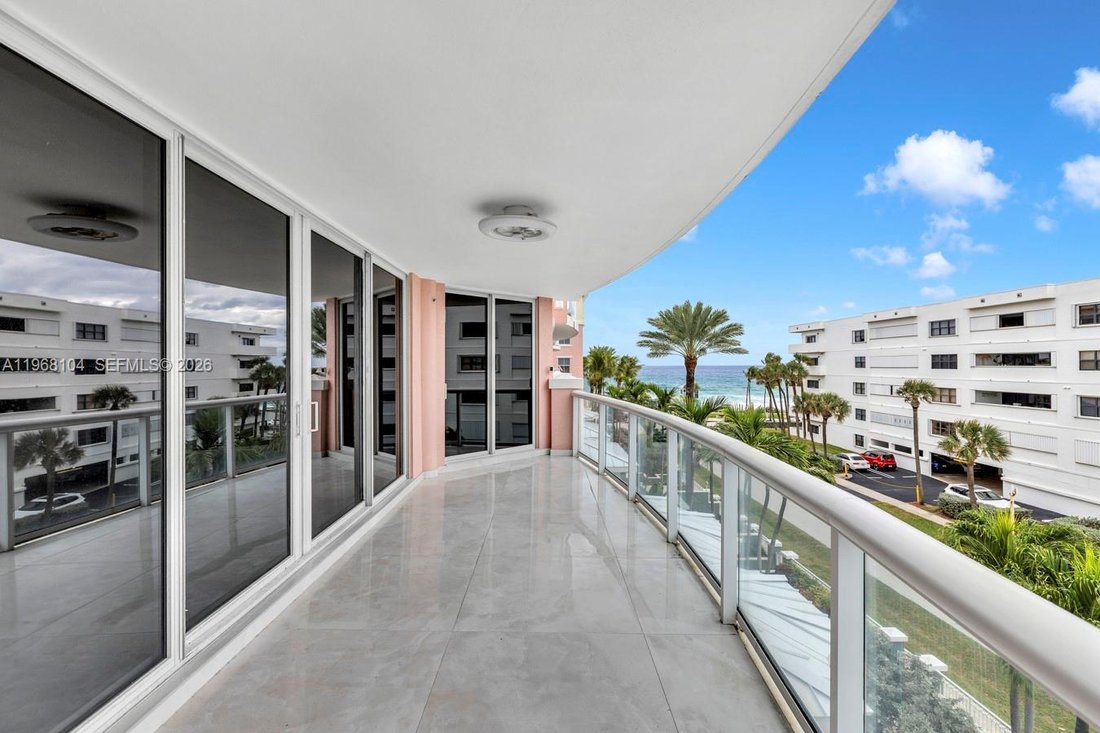 Condo in Deerfield Beach, Florida, United States 2 - 17254863