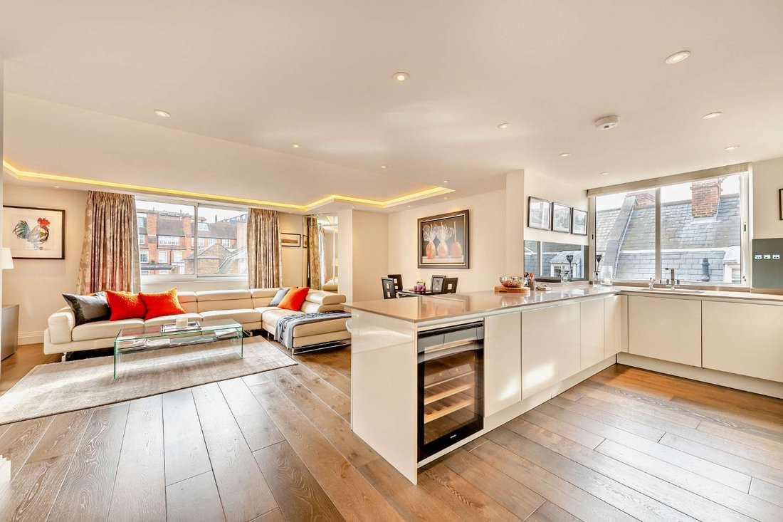 Apartment in Belgravia, Westminster, England 1 - 17253891