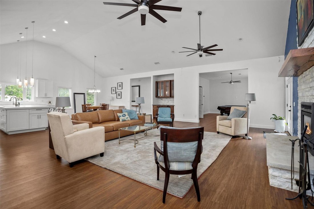 House in Colmesneil, Texas, United States 4 - 17255198
