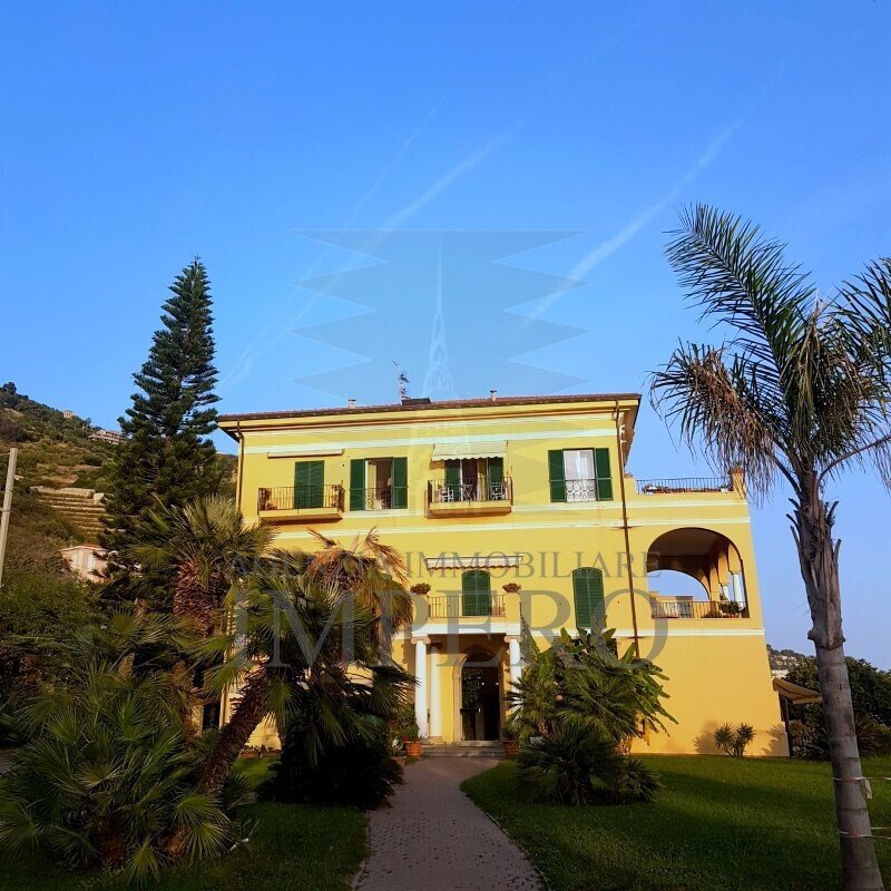 Apartment in Latte, Ventimiglia, Liguria 2 - 17255840
