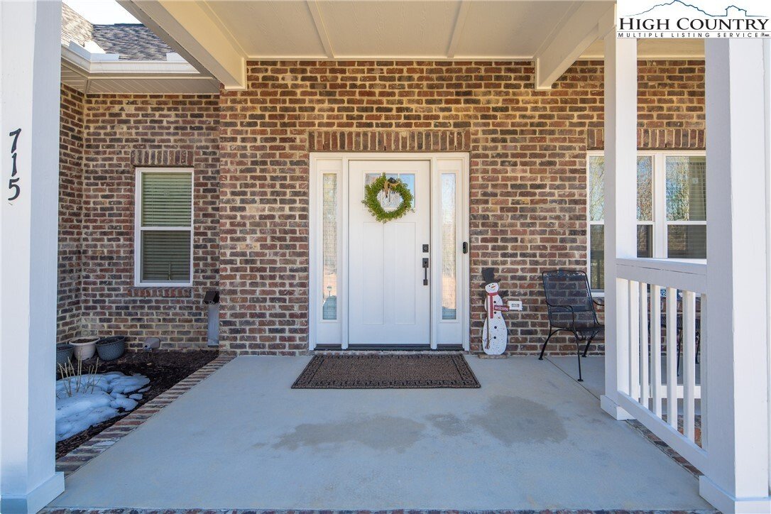 House in Lenoir, North Carolina, United States 3 - 17253860