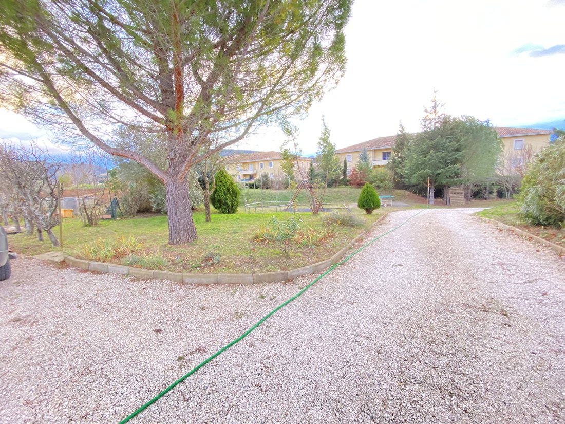 Estate in Petite Ville, Limoux, France 1 - 16498298
