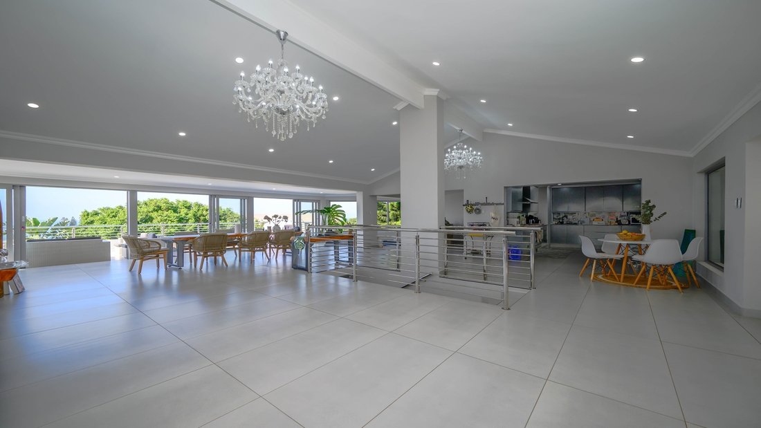 House in Ballito, KwaZulu-Natal, South Africa 5 - 17252542