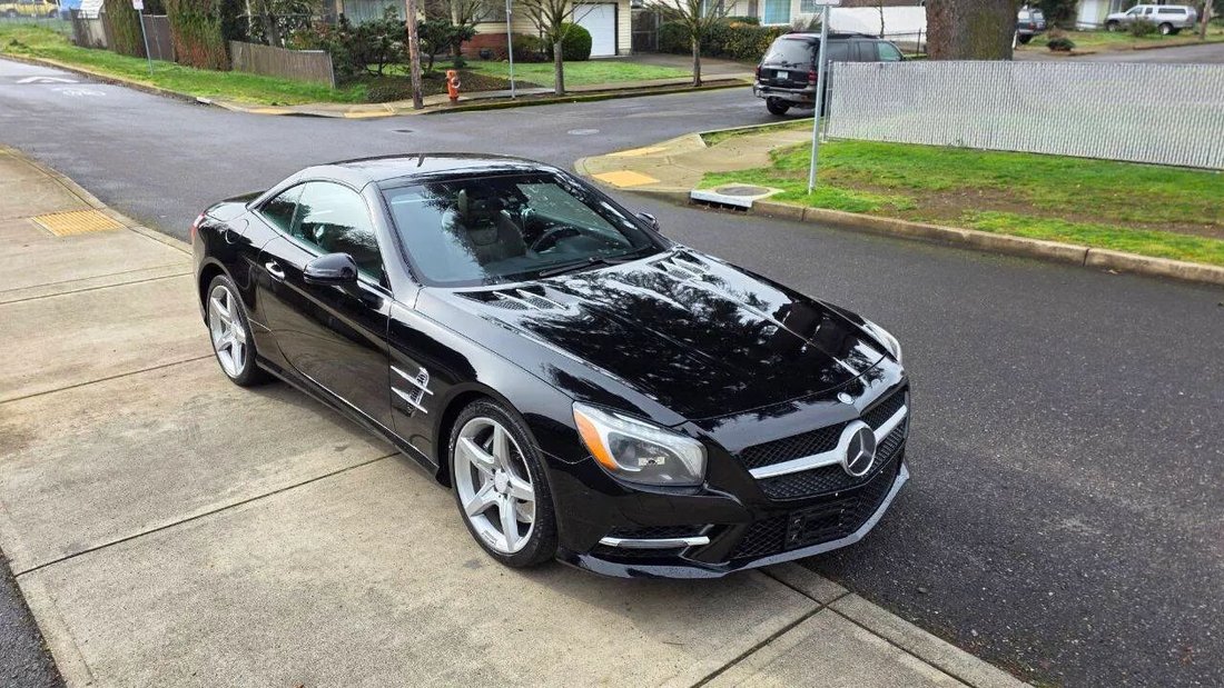 Cabriolet in Portland, OR, United States 3 - 17256275