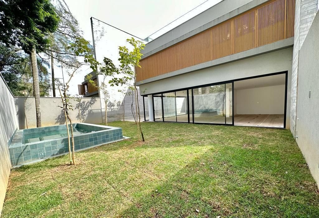 Condo in São Paulo, State of São Paulo, Brazil 5 - 17252187