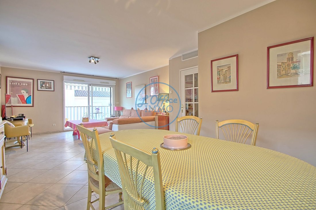 Apartment in Centre Ville, Carqueiranne, France 4 - 17256667