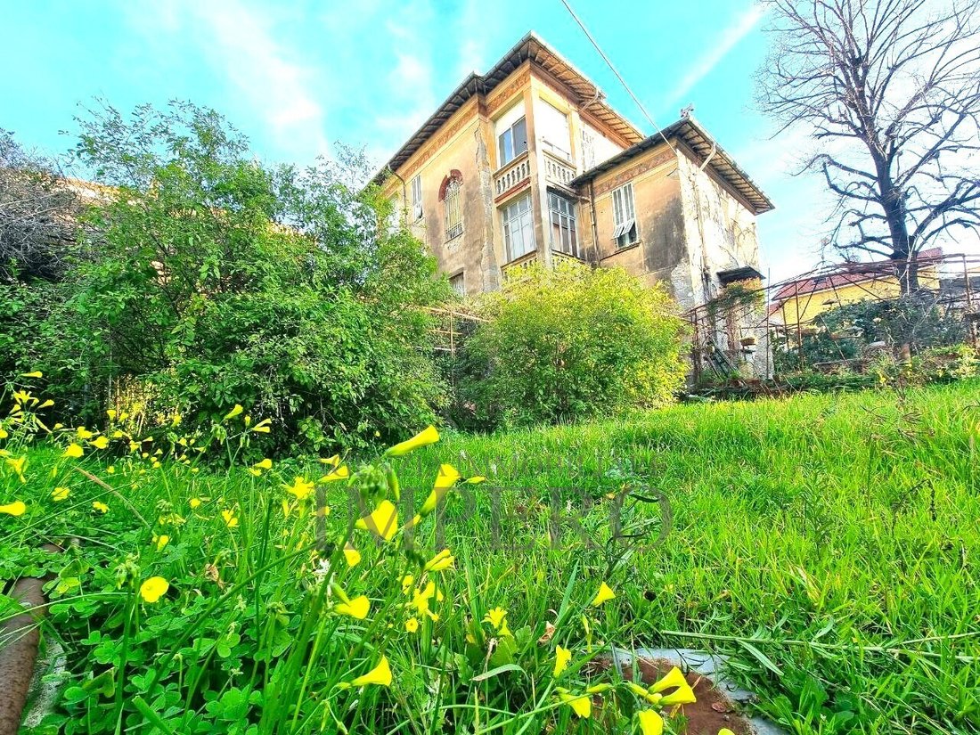 Villa in City Center, Ventimiglia, Liguria 1 - 17255730