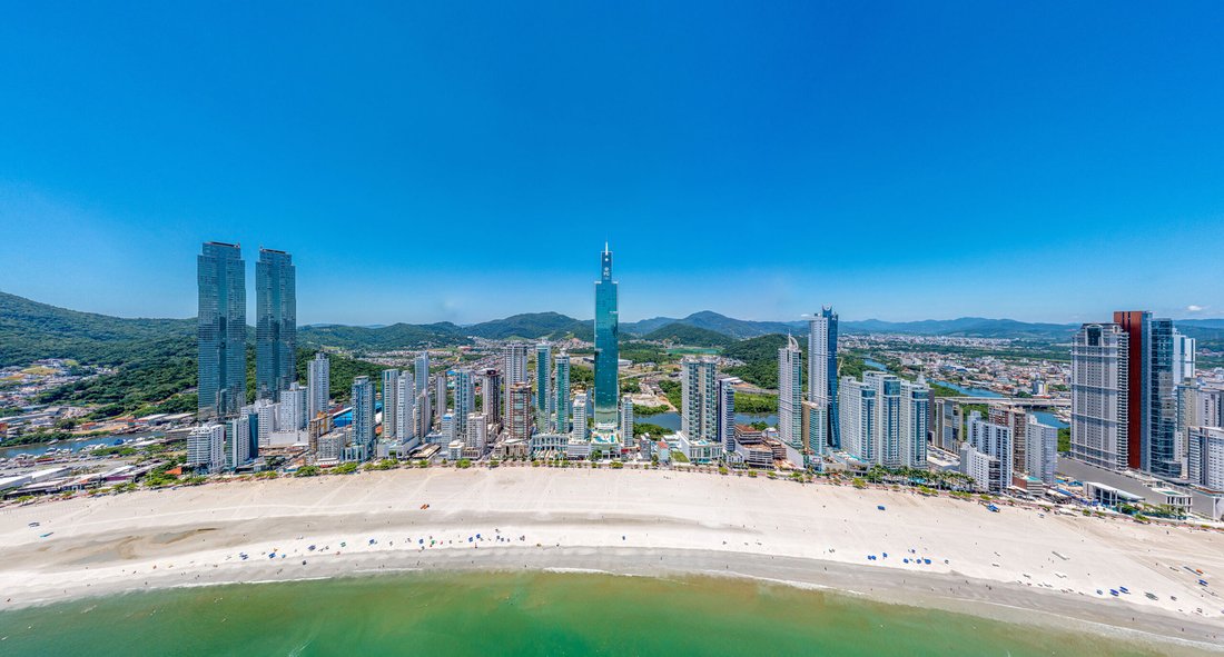 Apartment in Barra Sul, State of Santa Catarina, Brazil 1 - 17251727