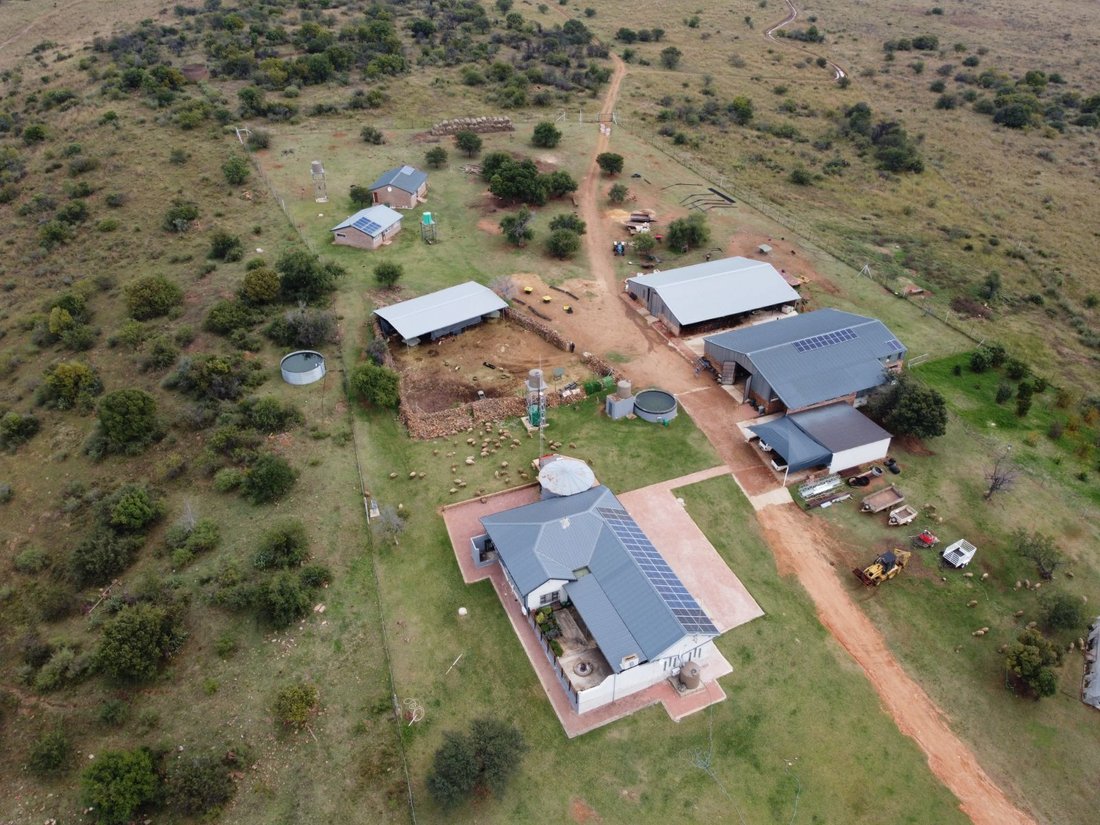 Rancho en Municipio local de Tlokwe, Noroeste, Sudáfrica 1 - 17251506