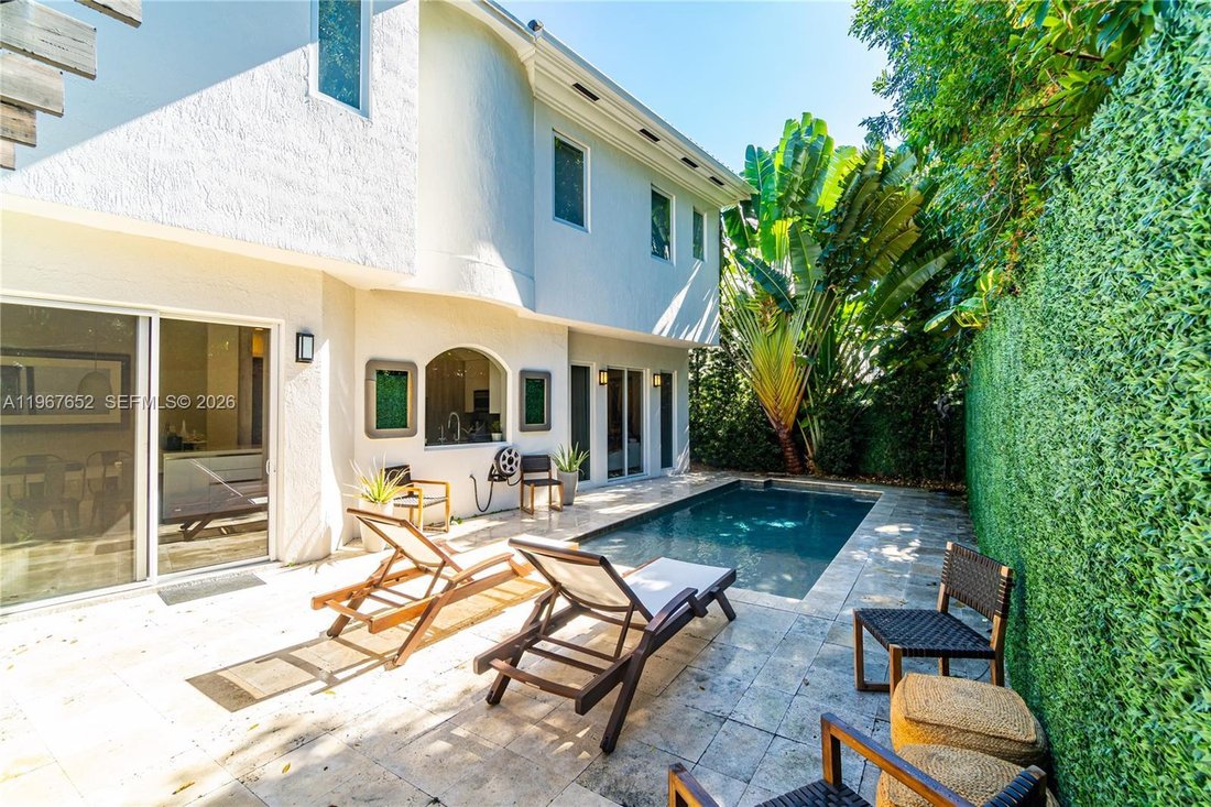 House in Miami, Florida, United States 2 - 17254842