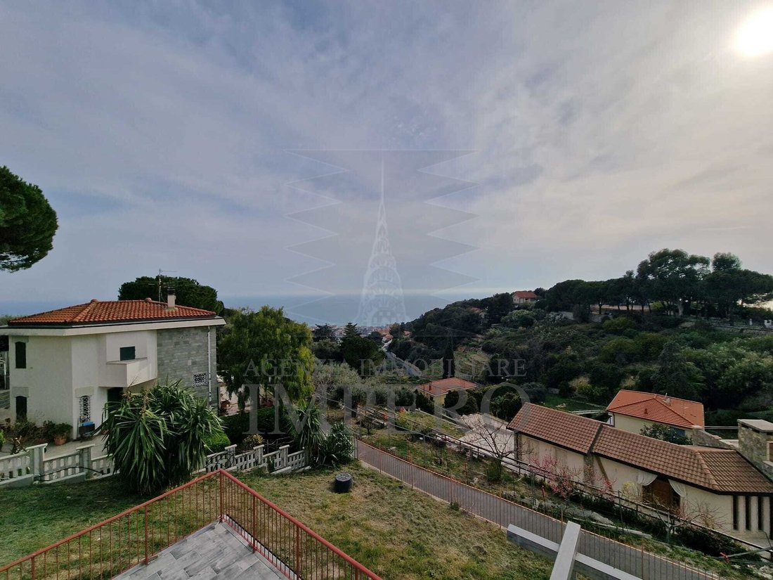 Villa in Bordighera, Liguria, Italy 2 - 17254340
