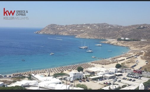 Land in Ano Mera Community, Aegean, Greece 1