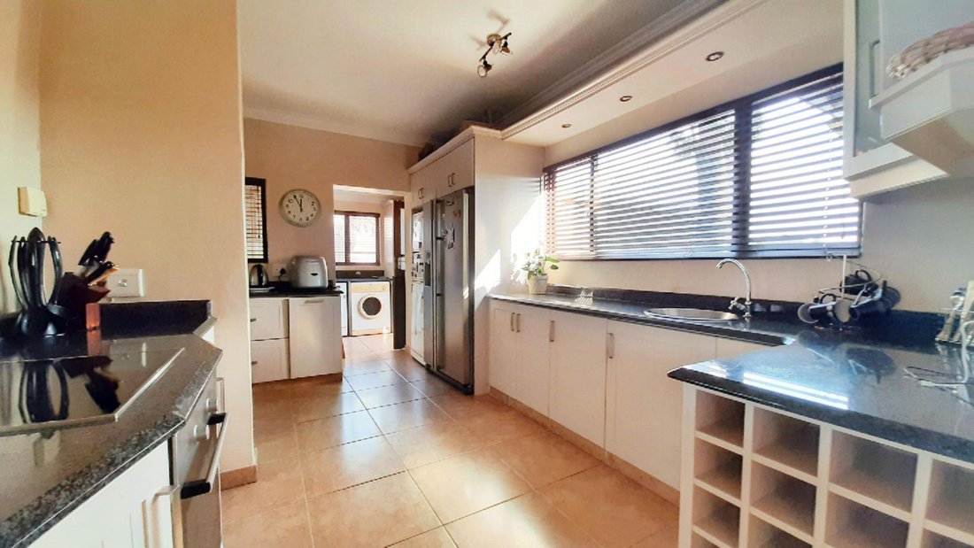 House in Brettenwood Coastal Estate, KwaZulu-Natal, South Africa 4 - 17251286