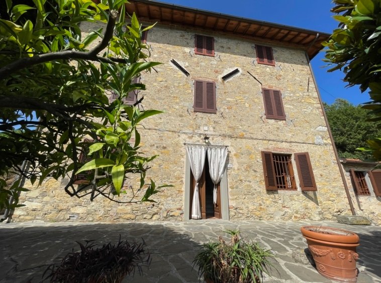 Villa in Camaiore, Tuscany, Italy 1 - 17254048