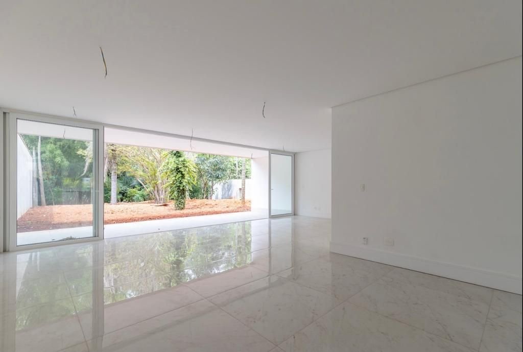 Condo in São Paulo, State of São Paulo, Brazil 2 - 17252167