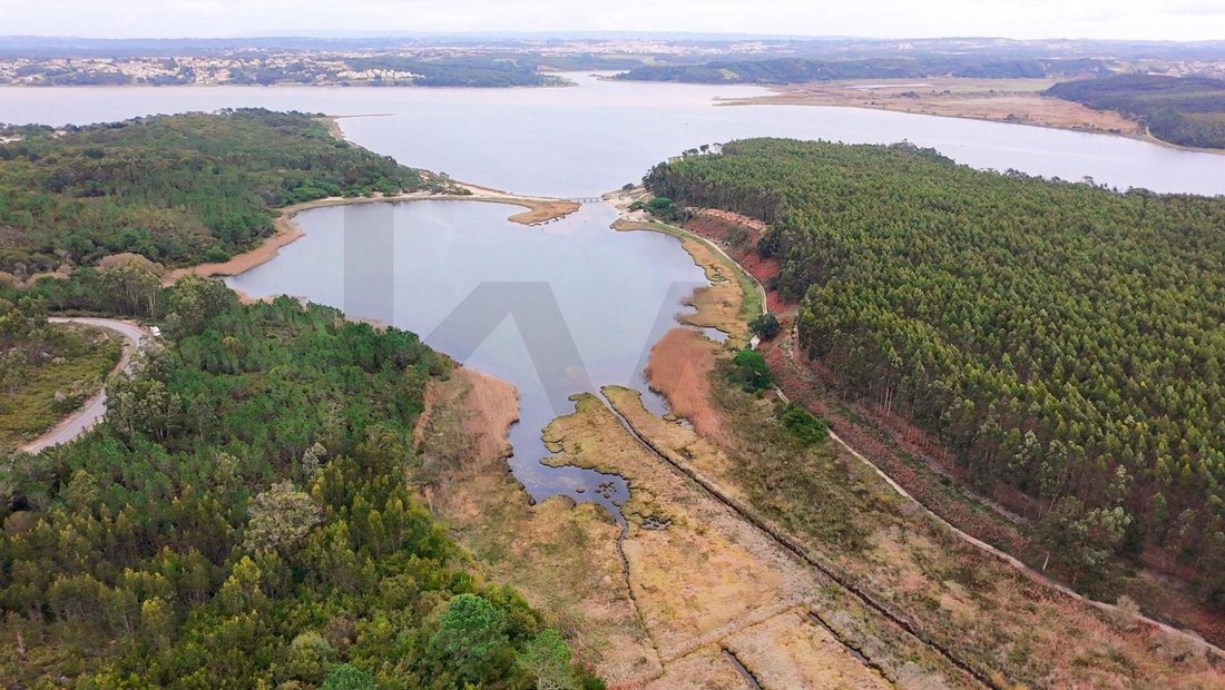 Land in Santa Maria, Sao Pedro e Sobral da Lagoa, Leiria District, Portugal 1 - 17256967