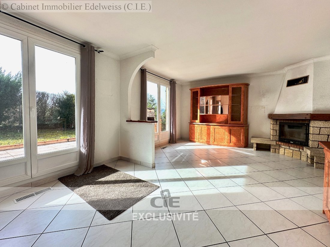 House in Collonges-sous-Salève, Auvergne-Rhône-Alpes, France 5 - 17255253